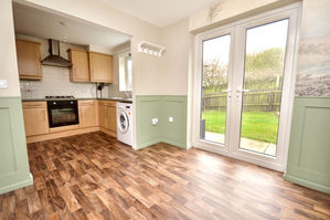 Kitchen & Dining Room- click for photo gallery